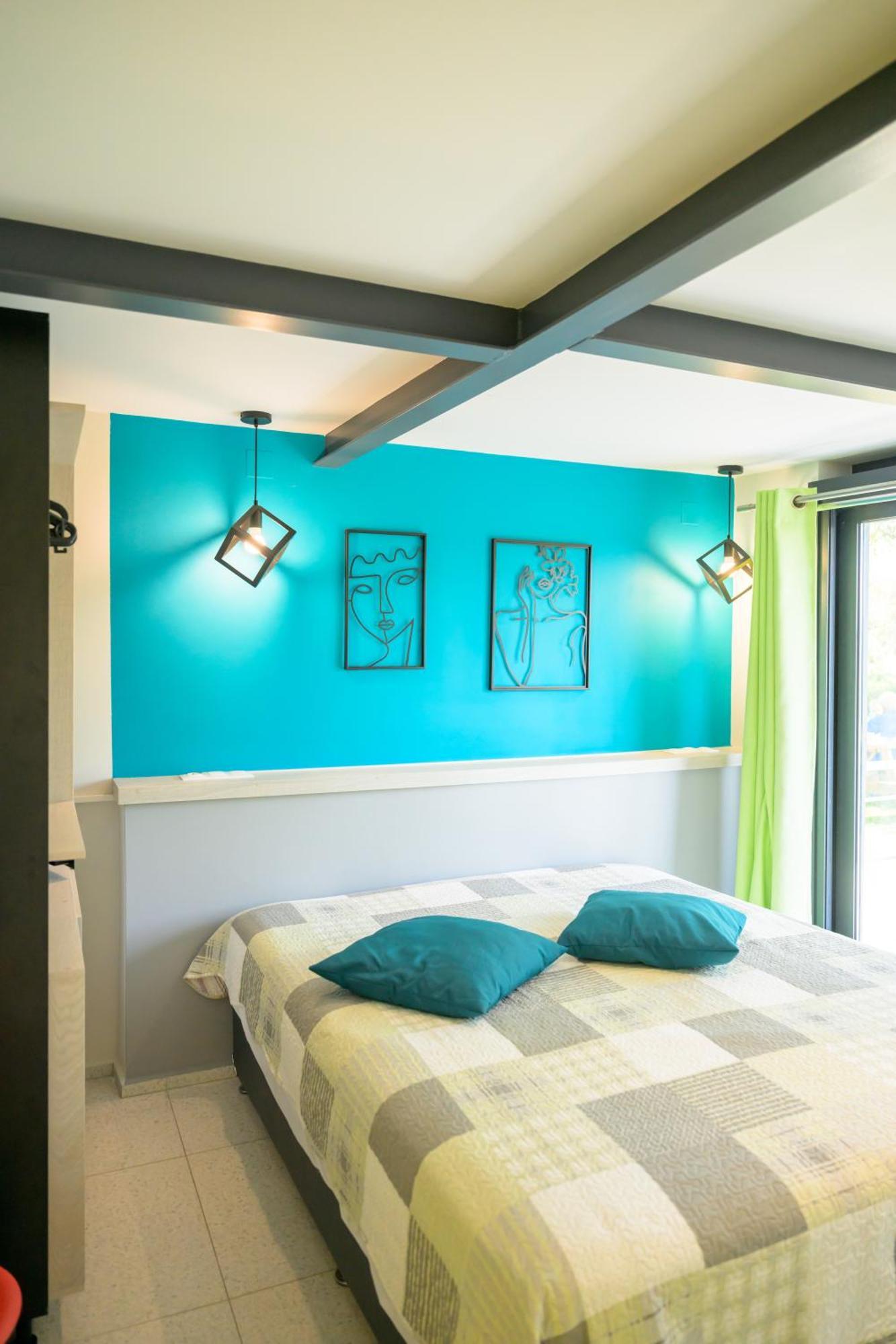 Bikini Apartments Kariótai エクステリア 写真